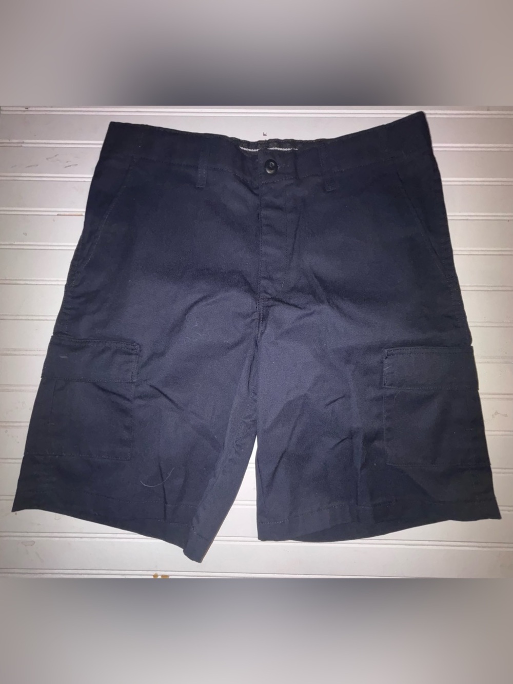Dark Navy Men’s Cargo Shorts with Utility Pockets